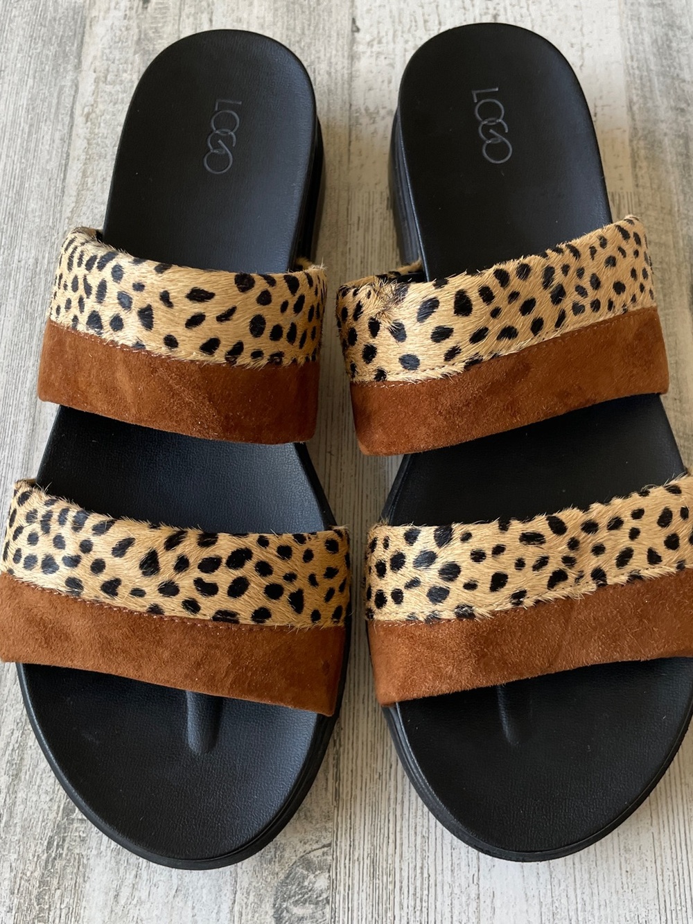 LOGO by Lori Goldstein Cheetah Print & Brown Suede Double Strap Slide Sandals 8